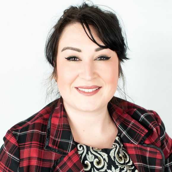 Meet the Posher Other - Meet your Posher, Nicole